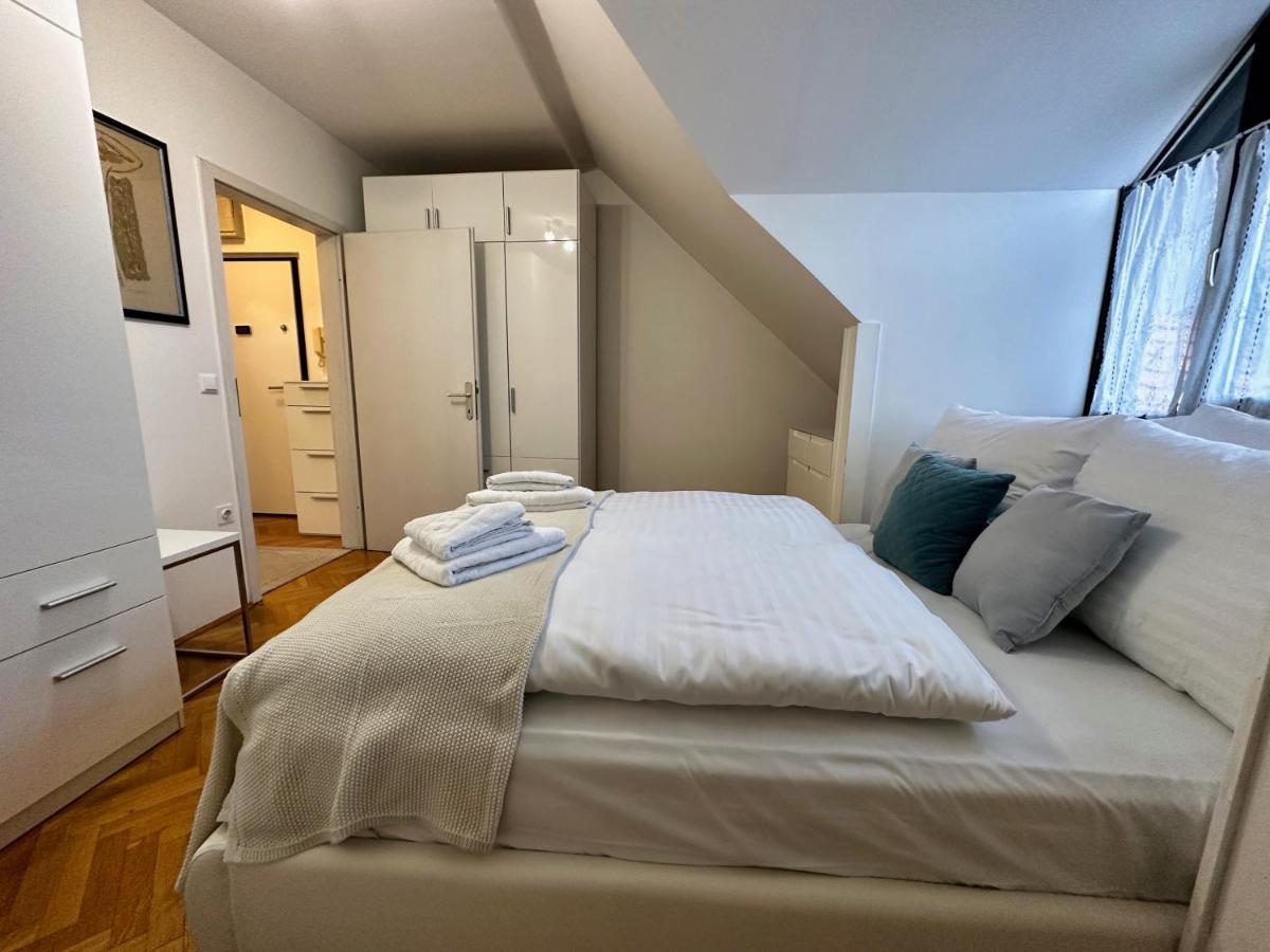 Charming City Loft Apartment リュブリャナ エクステリア 写真