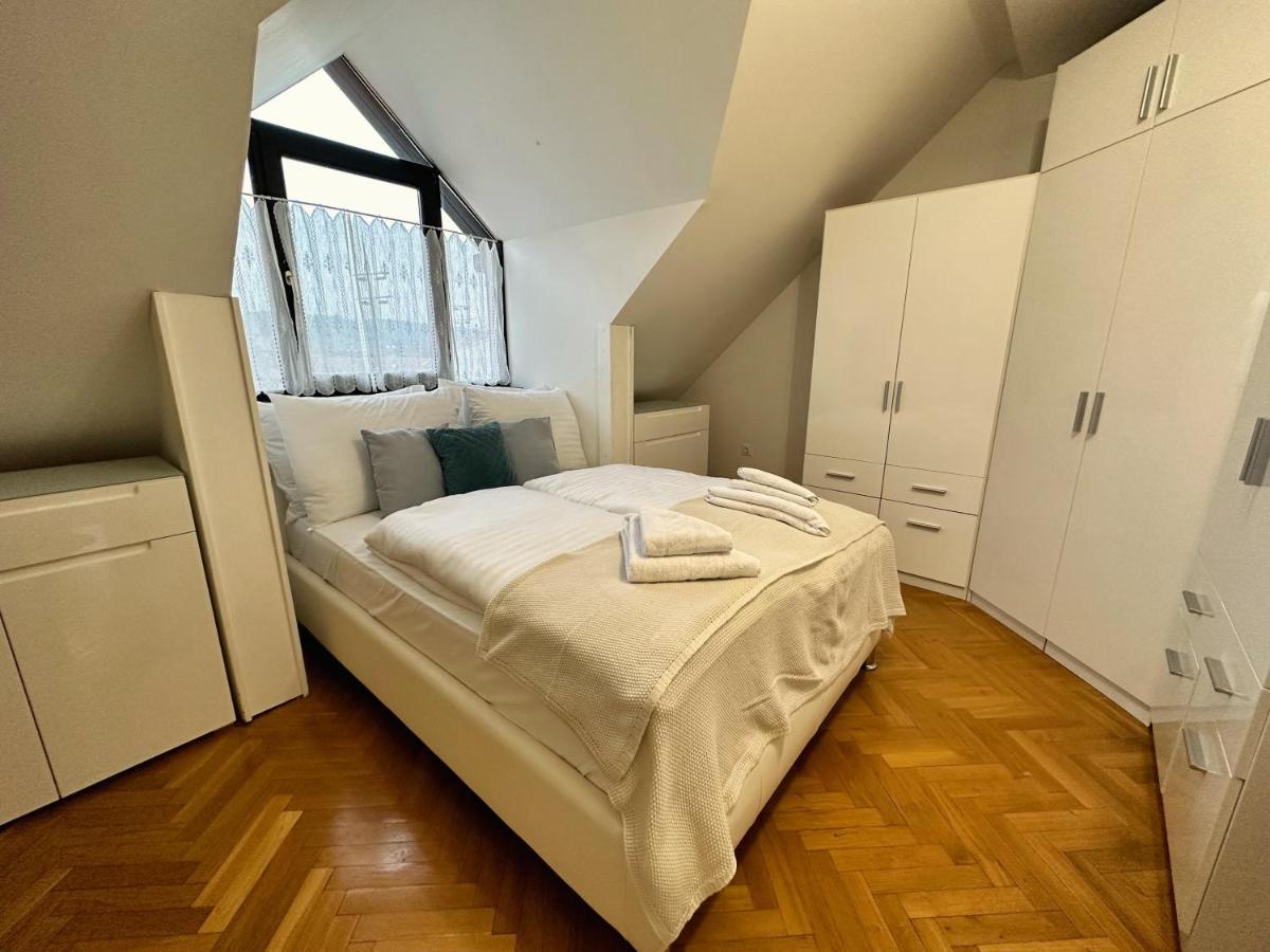 Charming City Loft Apartment リュブリャナ エクステリア 写真