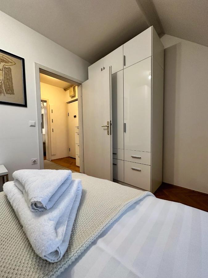 Charming City Loft Apartment リュブリャナ エクステリア 写真