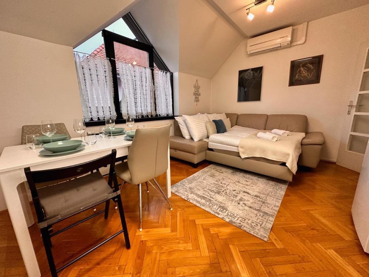 Charming City Loft Apartment リュブリャナ エクステリア 写真